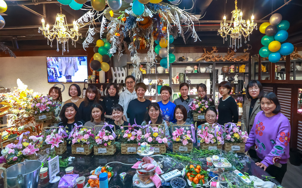 市外企協(xié)會舉辦三八婦女節(jié)活動 暨我市外資企業(yè)新的社會階層人士交流沙龍